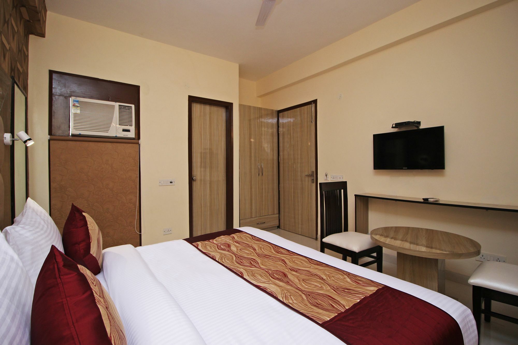Airport Hotel Hsp Nueva Delhi Exterior foto